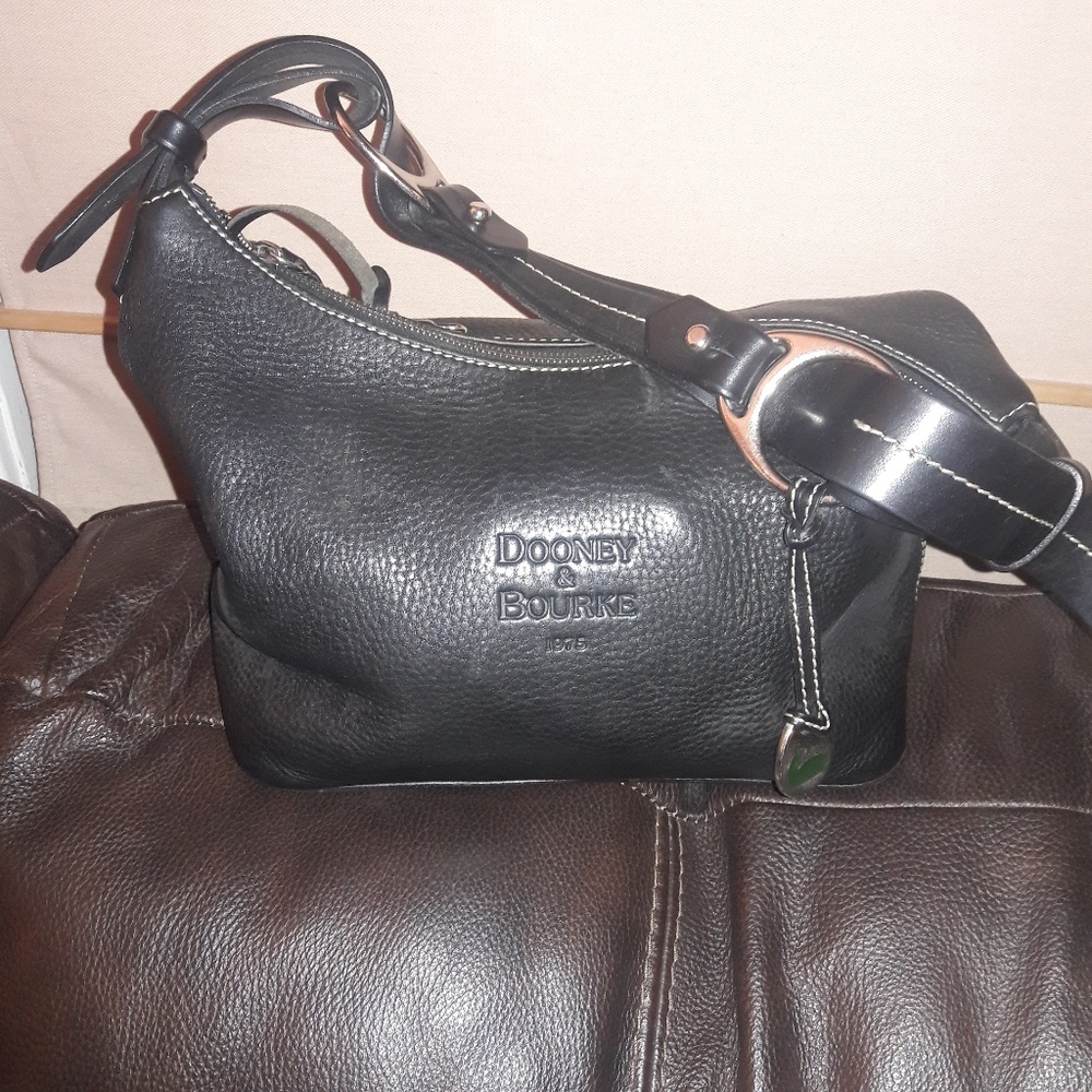 Purse - Picture 2 of 5